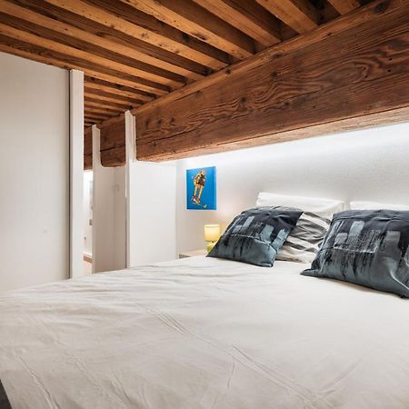 Dify Bear & Co - Hotel De Ville Lyon Ngoại thất bức ảnh