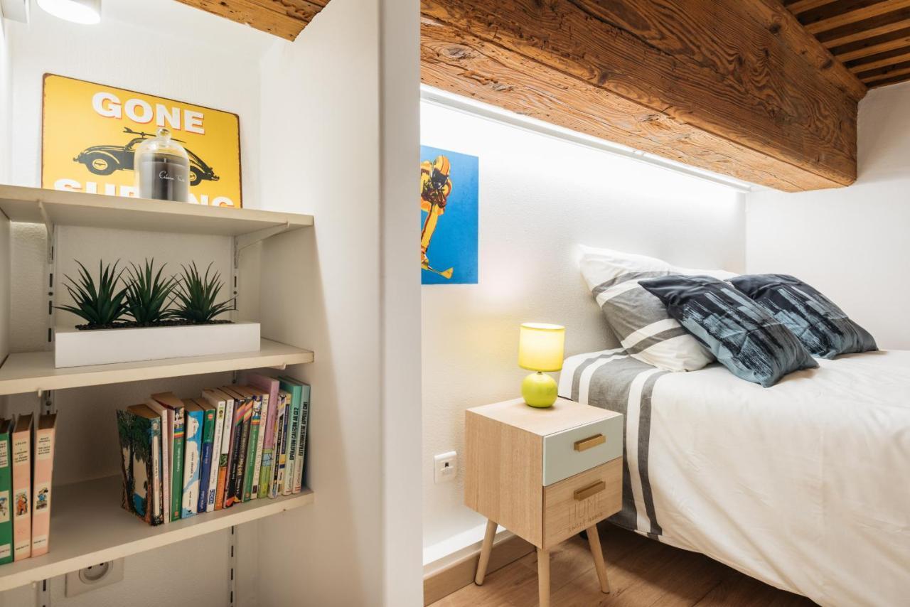 Dify Bear & Co - Hotel De Ville Lyon Ngoại thất bức ảnh